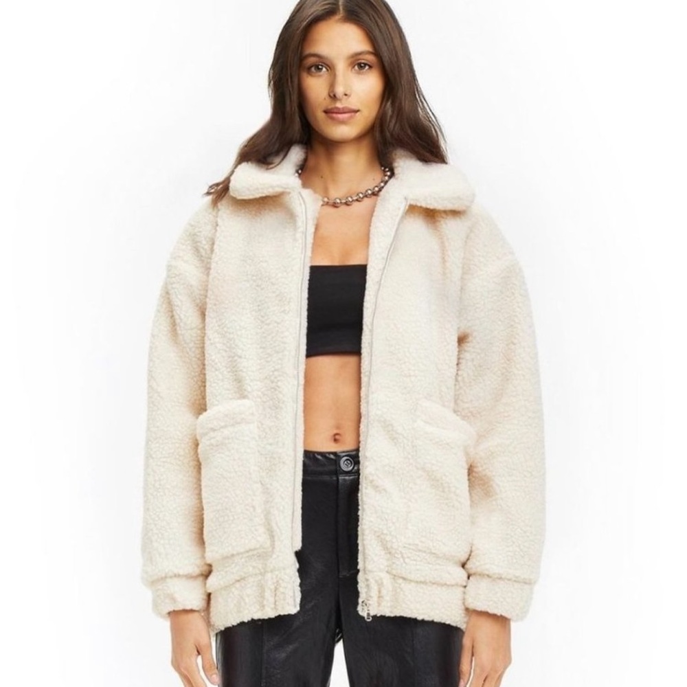I am Gia pixie teddy coat size XS